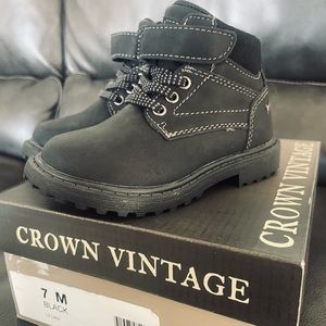 Brand New Toddler 7 Crown Vintage boots